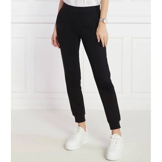EA7 Spodnie dresowe | Regular Fit ze sklepu Gomez Fashion Store w kategorii Spodnie damskie - zdjęcie 185008715