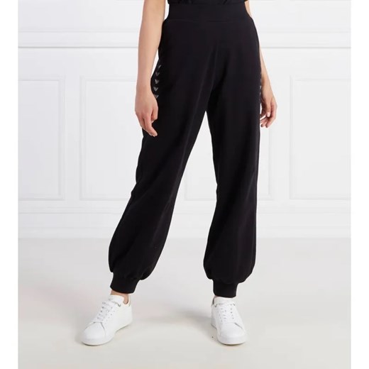 EA7 Spodnie dresowe | Regular Fit ze sklepu Gomez Fashion Store w kategorii Spodnie damskie - zdjęcie 185009506