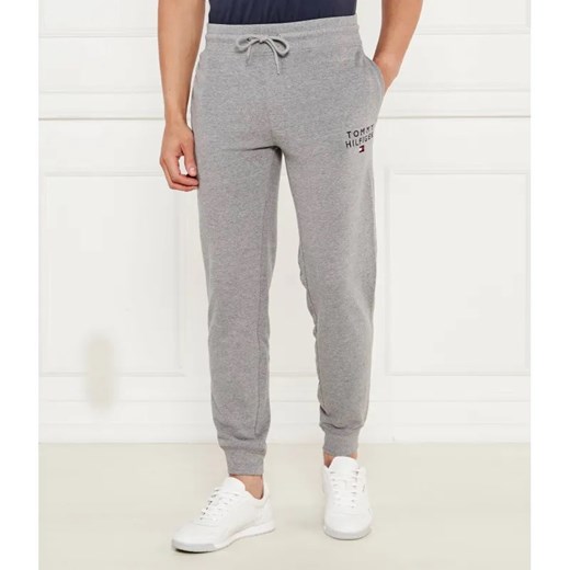 Tommy Hilfiger Spodnie dresowe | Regular Fit ze sklepu Gomez Fashion Store w kategorii Spodnie męskie - zdjęcie 185009788