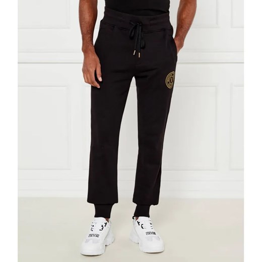 Versace Jeans Couture Spodnie dresowe | Regular Fit ze sklepu Gomez Fashion Store w kategorii Spodnie męskie - zdjęcie 185010205