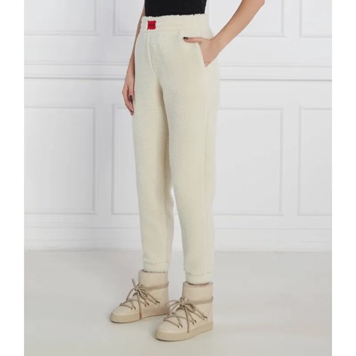 Hugo Bodywear Spodnie CLOUD | Regular Fit ze sklepu Gomez Fashion Store w kategorii Spodnie damskie - zdjęcie 185010237