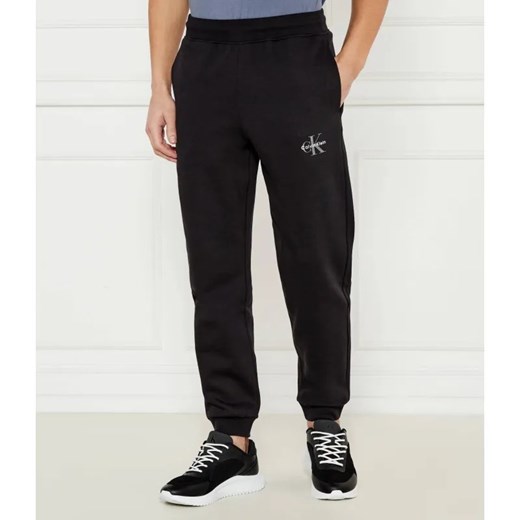 Calvin Klein Jeans Spodnie dresowe | Regular Fit ze sklepu Gomez Fashion Store w kategorii Spodnie męskie - zdjęcie 185010925
