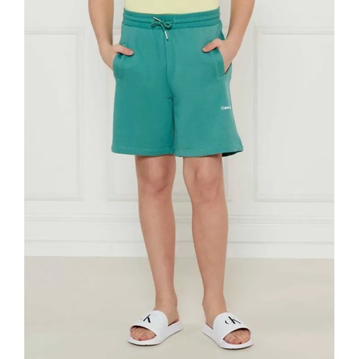 Calvin Klein Jeans Szorty | Regular Fit ze sklepu Gomez Fashion Store w kategorii Spodenki chłopięce - zdjęcie 185013996