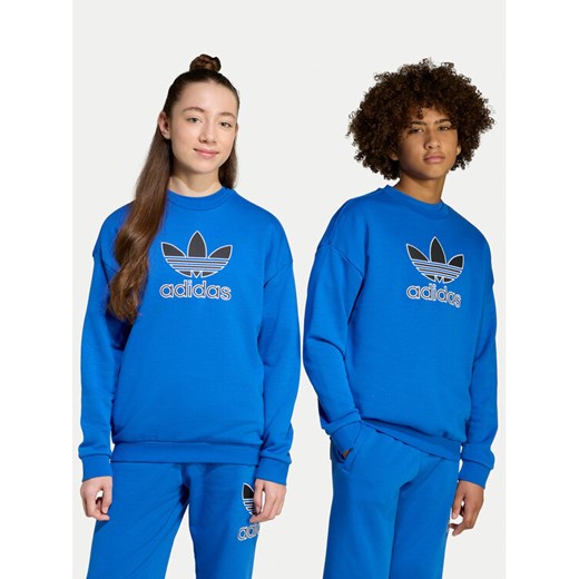 adidas Bluza Trefoil JV8570 Niebieski Loose Fit ze sklepu MODIVO w kategorii Bluzy chłopięce - zdjęcie 185039128