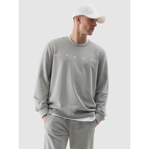Męska bluza dresowa nierozpinana bez kaptura 4F 4FWSS24TSWSM1009 - szara ze sklepu Sportstylestory.com w kategorii Bluzy męskie - zdjęcie 185050058