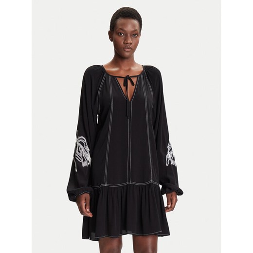 Desigual Sukienka codzienna Silvianegro 25WWVW19 Czarny Loose Fit ze sklepu MODIVO w kategorii Sukienki - zdjęcie 185066938