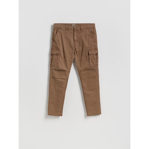Reserved - Spodnie cargo slim fit - brązowy ze sklepu Reserved w kategorii Spodnie męskie - zdjęcie 185071507