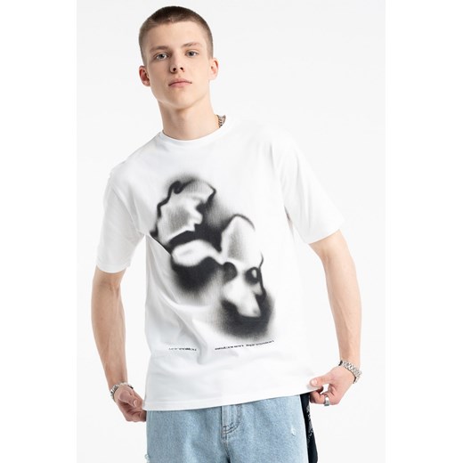 Biały t-shirt z autorską grafiką z przodu, kolor - biały, rozmiar - 140 ze sklepu REPORTER w kategorii T-shirty chłopięce - zdjęcie 185072057
