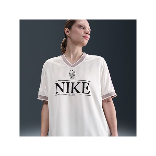 Damska koszulka z dżerseju z dekoltem w kształcie litery V Nike Sportswear - Biel ze sklepu Nike poland w kategorii Bluzki damskie - zdjęcie 185072248