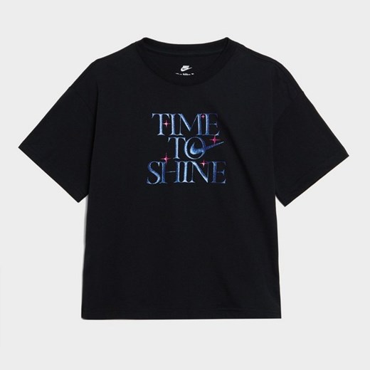 NIKE T-SHIRT G NSW TEE EMPOWER SHINE ze sklepu JD Sports  w kategorii T-shirty chłopięce - zdjęcie 185074815