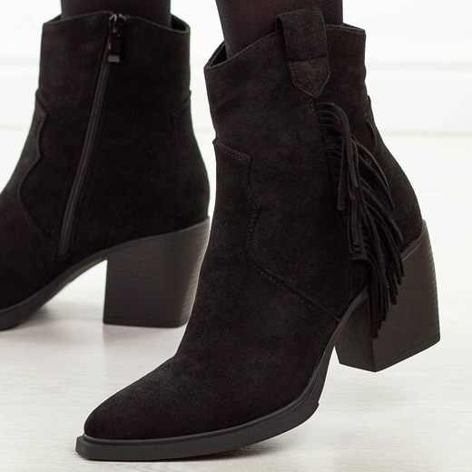 Czarne zamszowe kowbojki, botki damskie M.Daszyński 2520-1 41 suzana.pl