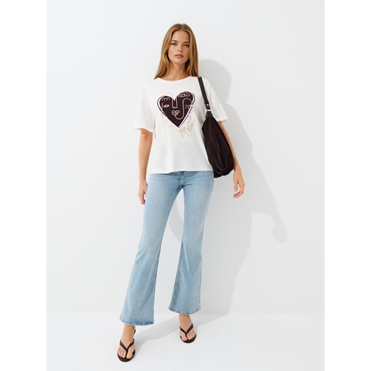 Mohito - T-shirt z nadrukiem - biały ze sklepu Mohito w kategorii Bluzki damskie - zdjęcie 185084307
