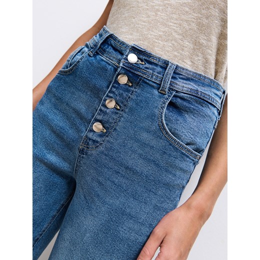 Mohito - Jeansy mom slim push up - niebieski Mohito 40 Mohito