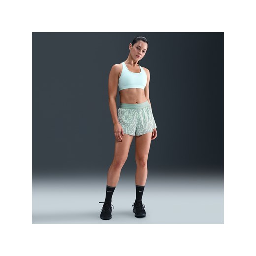 Damskie spodenki do biegania 2 w 1 ze średnim stanem i nadrukiem Dri-FIT Nike Swift - Zieleń ze sklepu Nike poland w kategorii Szorty - zdjęcie 185136988