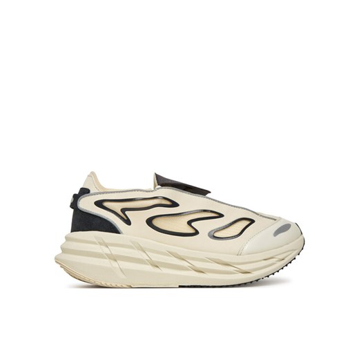 Buty do biegania adidas by Stella McCartney adidas By Stella McCartney adistar JR3291 Beżowy ze sklepu eobuwie.pl w kategorii Buty sportowe damskie - zdjęcie 185353318
