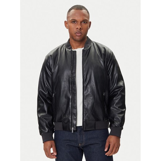 Calvin Klein Jeans Kurtka z imitacji skóry LV04RC407G Czarny Relaxed Fit ze sklepu MODIVO w kategorii Kurtki męskie - zdjęcie 185371917