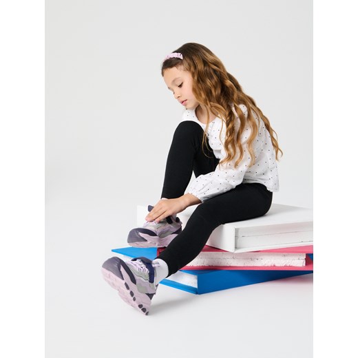 Sinsay - Sneakersy na grubej podeszwie z brokatem - wielobarwny Sinsay 37 Sinsay