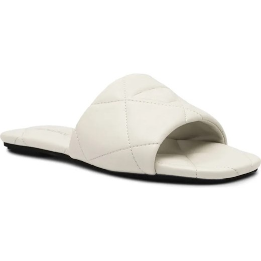 Emporio Armani Klapki ze sklepu Gomez Fashion Store w kategorii Klapki damskie - zdjęcie 185378598