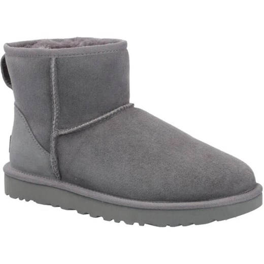 UGG Skórzane śniegowce W Classic Mini II ze sklepu Gomez Fashion Store w kategorii Śniegowce damskie - zdjęcie 185379027