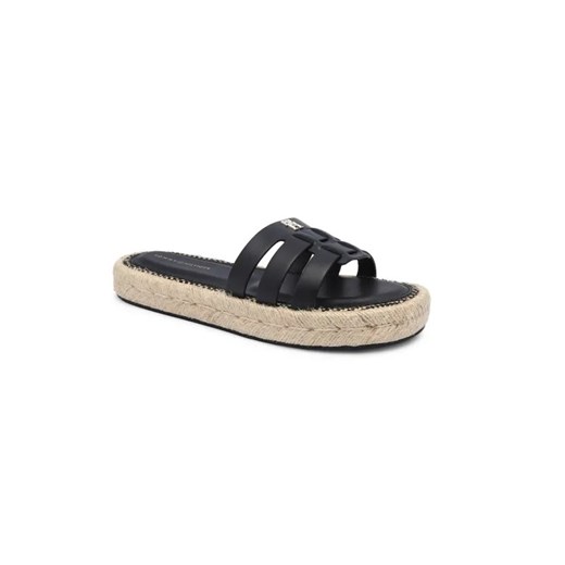 Tommy Hilfiger Skórzane klapki ze sklepu Gomez Fashion Store w kategorii Klapki damskie - zdjęcie 185379077