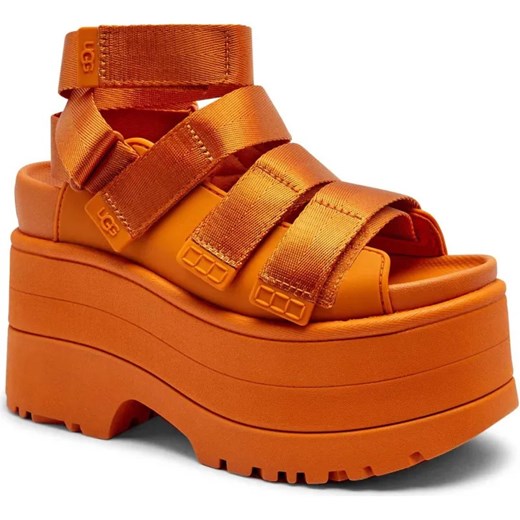 UGG Sandały 3w1 | Goldenrise ze sklepu Gomez Fashion Store w kategorii Klapki damskie - zdjęcie 185379205
