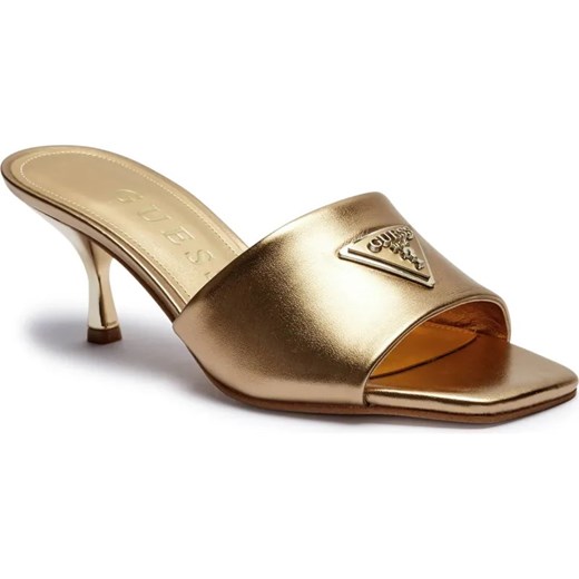 Guess Klapki MERLOA ze sklepu Gomez Fashion Store w kategorii Klapki damskie - zdjęcie 185379279