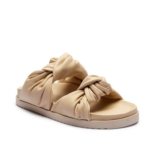 Patrizia Pepe Skórzane klapki ze sklepu Gomez Fashion Store w kategorii Klapki damskie - zdjęcie 185386128