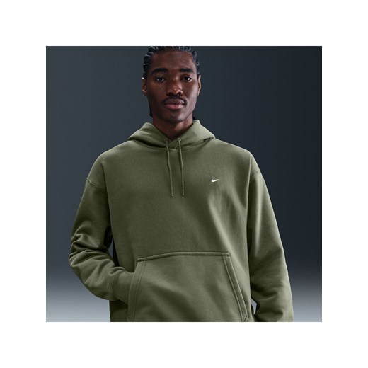 Męska bluza z kapturem Nike Solo Swoosh - Zieleń ze sklepu Nike poland w kategorii Bluzy męskie - zdjęcie 185389639