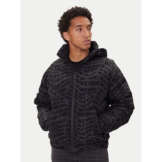 Versace Jeans Kurtka zimowa 79GAUD04 Czarny Regular Fit ze sklepu MODIVO w kategorii Kurtki męskie - zdjęcie 185391278