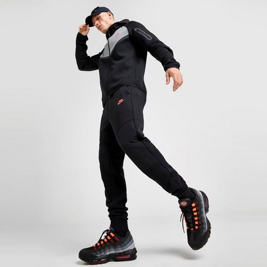 NIKE SPODNIE M NK TCH MIX JGGR ze sklepu JD Sports  w kategorii Spodnie męskie - zdjęcie 185408266