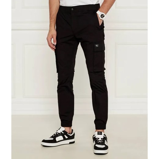 Calvin Klein Jeans Spodnie cargo | Slim Fit ze sklepu Gomez Fashion Store w kategorii Spodnie męskie - zdjęcie 185415127