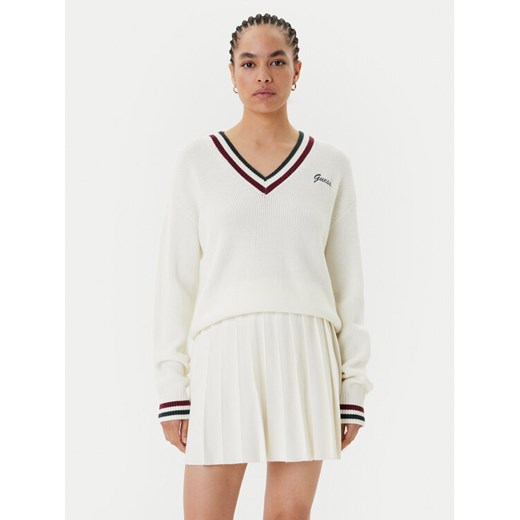 Guess Sweter V5BR01 Z1152 Écru Regular Fit ze sklepu MODIVO w kategorii Swetry damskie - zdjęcie 185416028