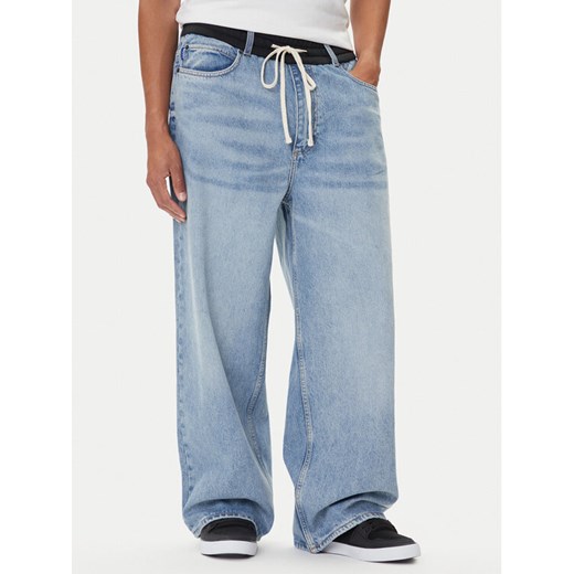 HUGO Jeansy Draisen 50541777 Niebieski Oversize ze sklepu MODIVO w kategorii Jeansy męskie - zdjęcie 185416039