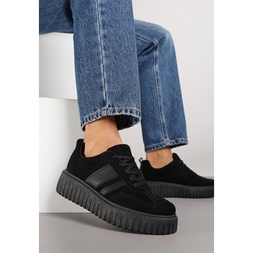 Czarne Sneakersy na Grubej Podeszwie z Tłoczeniem Rilunessa ze sklepu born2be.pl w kategorii Buty sportowe damskie - zdjęcie 185422237