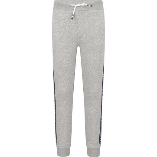 Tommy Hilfiger Spodnie dresowe | Regular Fit ze sklepu Gomez Fashion Store w kategorii Spodnie chłopięce - zdjęcie 185440526