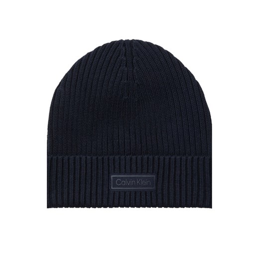 Czapka Calvin Klein Patch Chunky Rib Cotton Beanie LV04D8053G Granatowy ze sklepu eobuwie.pl w kategorii Czapki zimowe damskie - zdjęcie 185440837