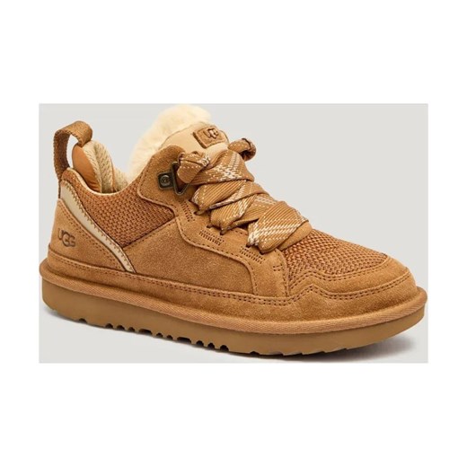 UGG Skórzane sneakersy K LOWMEL | shearling ze sklepu Gomez Fashion Store w kategorii Buty sportowe dziecięce - zdjęcie 185444705