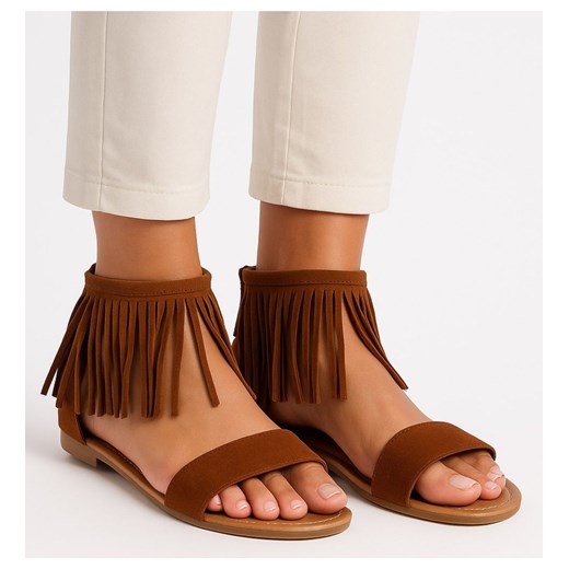 Brązowe płaskie sandały z frędzlami boho /G1-2 16320 T069/ ze sklepu Pantofelek24.pl w kategorii Sandały damskie - zdjęcie 185446667