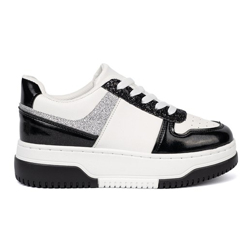 Shelvt Czarno-białe sneakersy z połyskującymi srebrnymi detalami ze sklepu ButyModne.pl w kategorii Buty sportowe damskie - zdjęcie 185466265