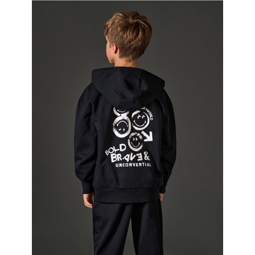 Sinsay - Rozpinana bluza z kapturem SmileyWorld® - czarny ze sklepu Sinsay w kategorii Bluzy chłopięce - zdjęcie 185479308