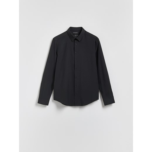 Reserved - Gładka koszula slim fit - czarny ze sklepu Reserved w kategorii Koszule męskie - zdjęcie 185491376