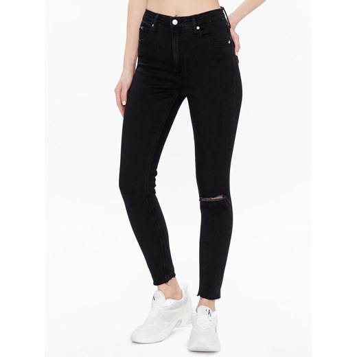 Calvin Klein Jeans Jeansy J20J220616 Czarny Skinny Fit ze sklepu MODIVO w kategorii Jeansy damskie - zdjęcie 185494835