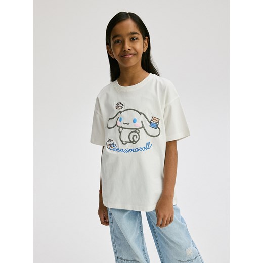 Reserved - T-shirt Cinnamoroll - złamana biel ze sklepu Reserved w kategorii Bluzki dziewczęce - zdjęcie 185499198