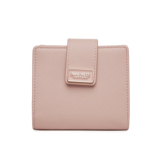 Portfel Nine West NW-W1-008-SS25 Różowy - id: 5906751087336 - marki Nine West - 185499398 Portfel Nine West NW-W1-008-SS25 Różowy ze sklepu eobuwie.pl w kategorii Portfele damskie - zdjęcie 185499398