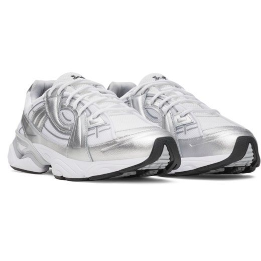 Sneaksersy uniseks Under Armour UA Sola - białe ze sklepu Sportstylestory.com w kategorii Buty sportowe damskie - zdjęcie 185504358