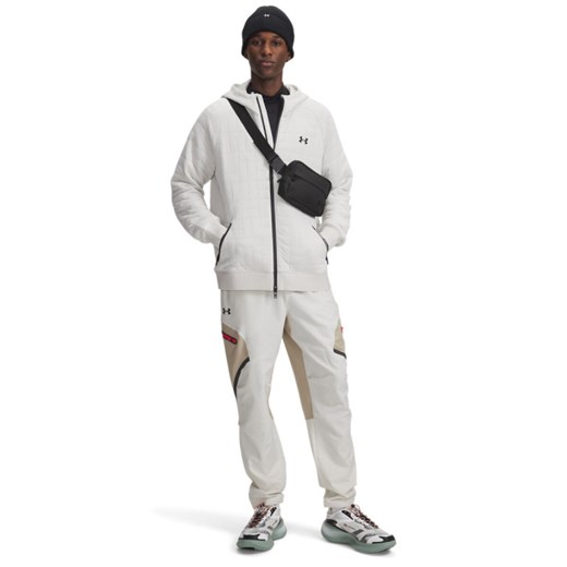 Męskie spodnie treningowe cargo UA Unstoppable Cargo Pant - białe ze sklepu Sportstylestory.com w kategorii Spodnie męskie - zdjęcie 185504367