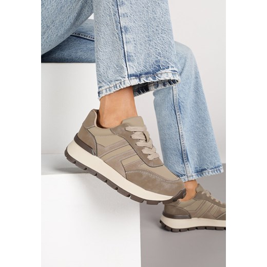 Ciemnobeżowe Sneakersy z Ozdobnymi Przeszyciami Alentia ze sklepu born2be.pl w kategorii Buty sportowe damskie - zdjęcie 185514099
