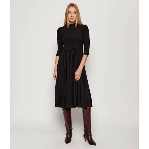Tommy Hilfiger Sukienka ze sklepu Gomez Fashion Store w kategorii Sukienki - zdjęcie 185515156
