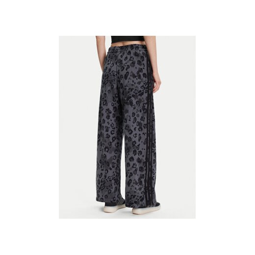 adidas Spodnie dresowe Animal Print 3-Stripes JM1839 Beżowy L MODIVO