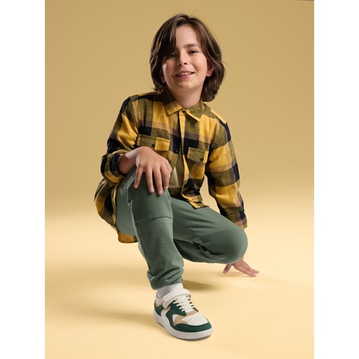 Sinsay - Spodnie jogger ze ściągaczami - green spruce Sinsay 152 (11-12 l) Sinsay